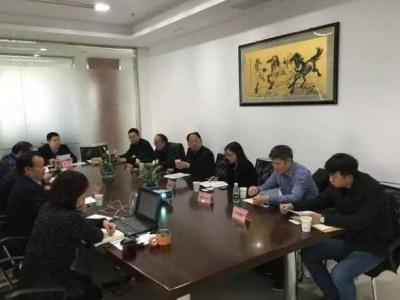 溶剂涂料将消逝 水性涂料获全面推广：省建设厅科技发展中心召开专家评审座谈会