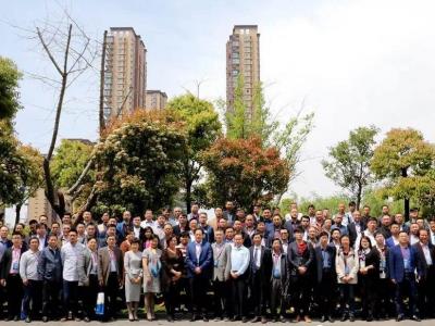 重任在肩：PA视讯在线官网缪国元董事长当选江苏省涂料行业协会建筑涂料分会首任会长