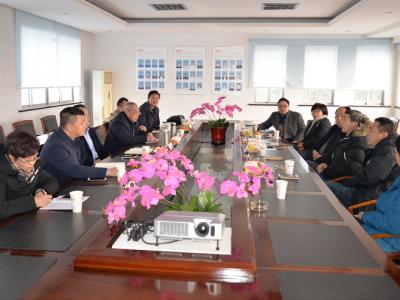 欢迎博士们回家！PA视讯在线官网涂料博士团队新春座谈会